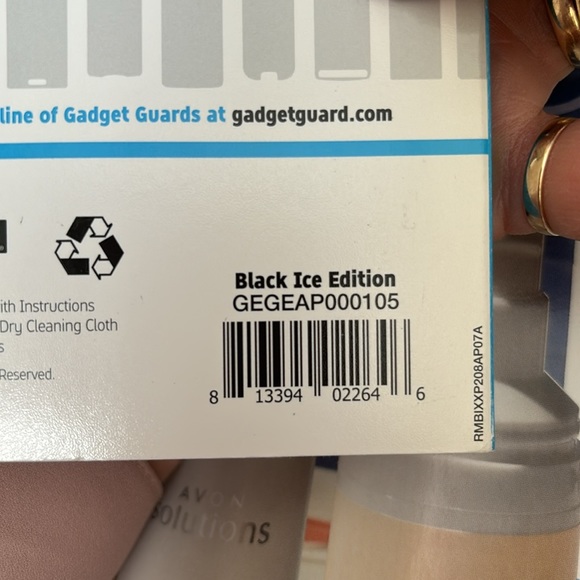Gadget Guard screen guard, for iPhone 6S/7/8+. Black ice edition. NWT - Picture 3 of 3